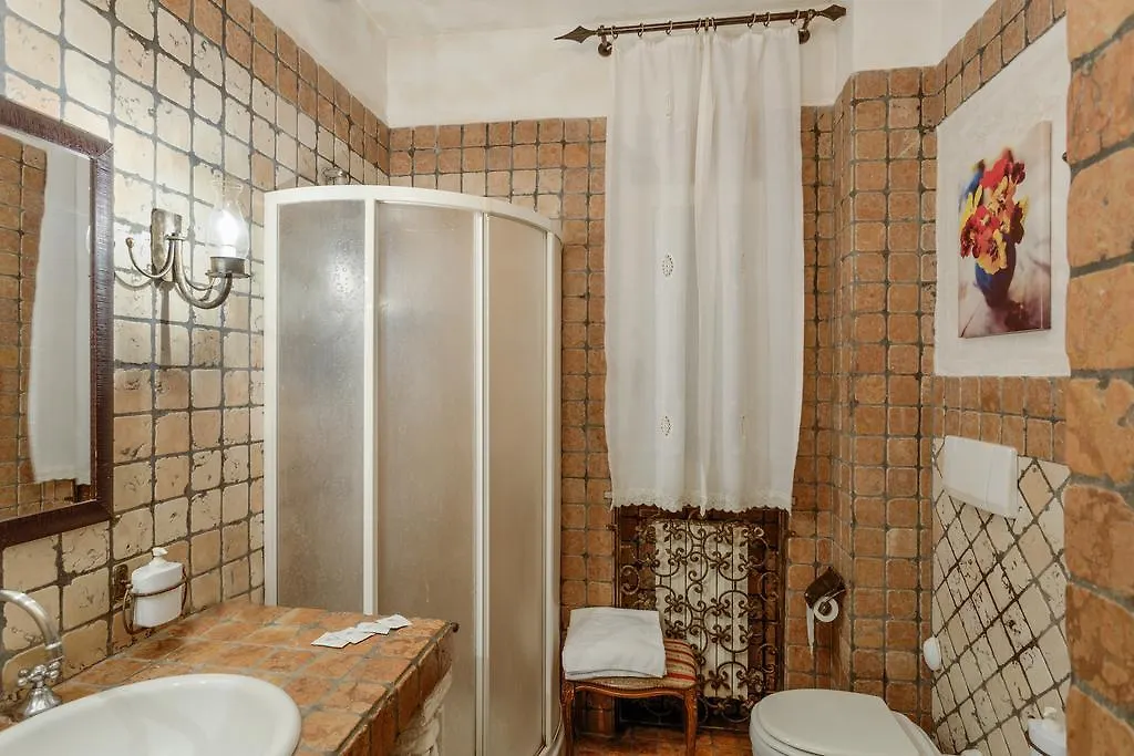La Nuit Bed & Breakfast Bari 0*,  Italia