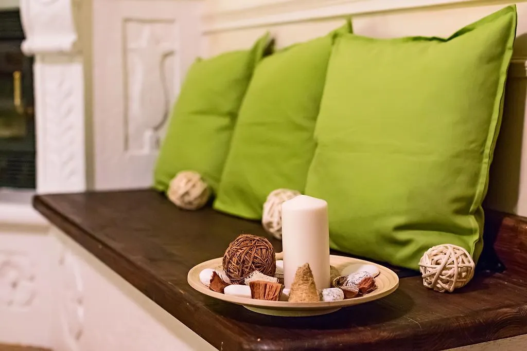 La Nuit Bed & Breakfast Bari 0*,