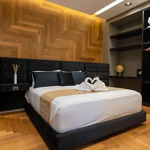 Couette-café B&z Luxury, Bari